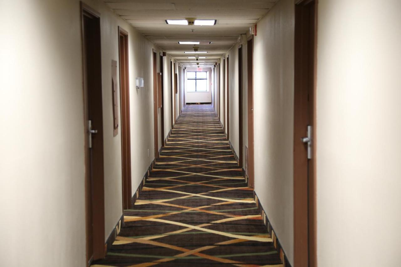 Baymont By Wyndham Plano Otel Dış mekan fotoğraf